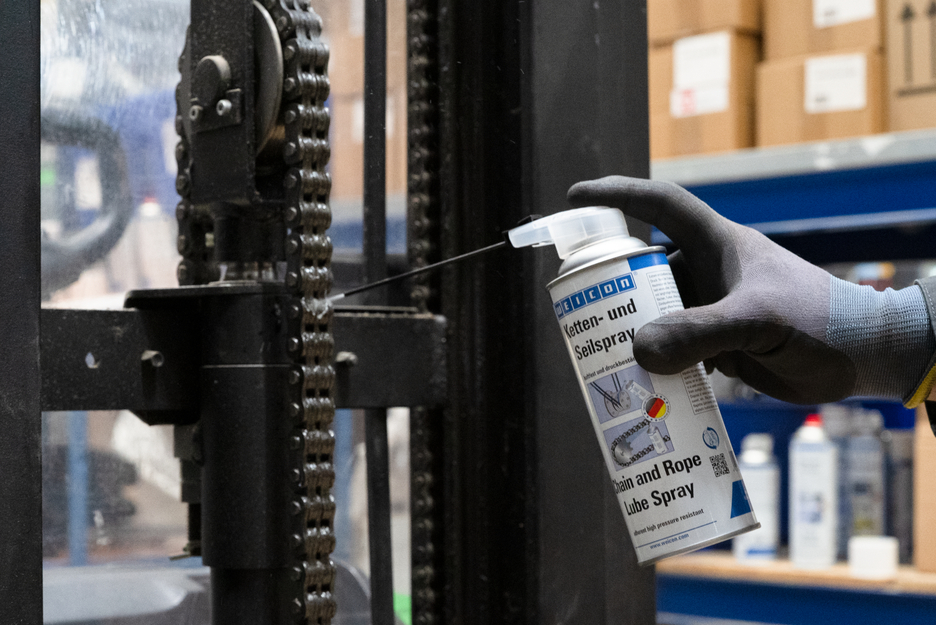 Chain and Rope Lube Spray | transparent adhesive lubricant