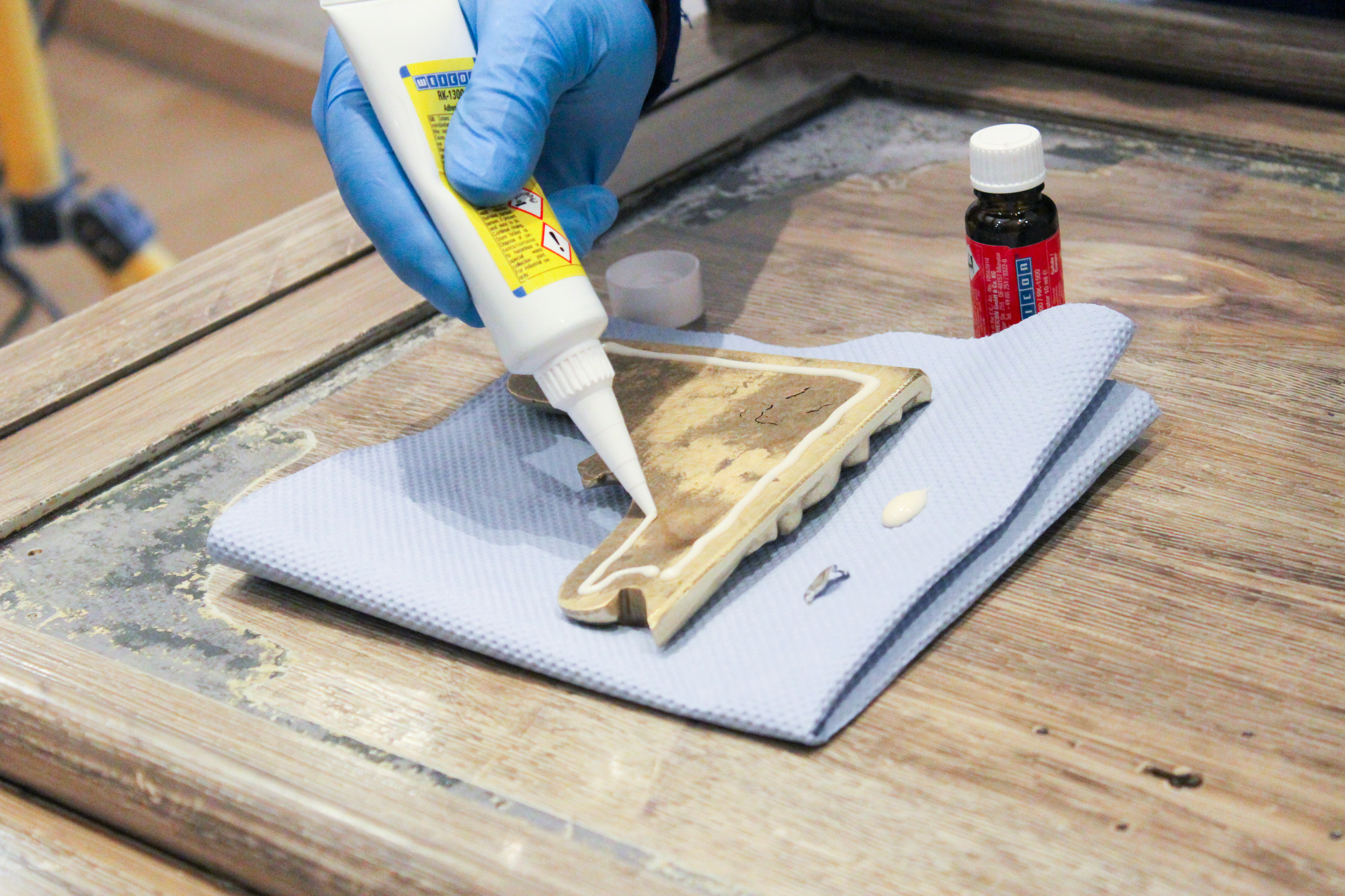 RK-1300 Structural Acrylic Adhesive | acrylic structural adhesive, pasty no-mix adhesive