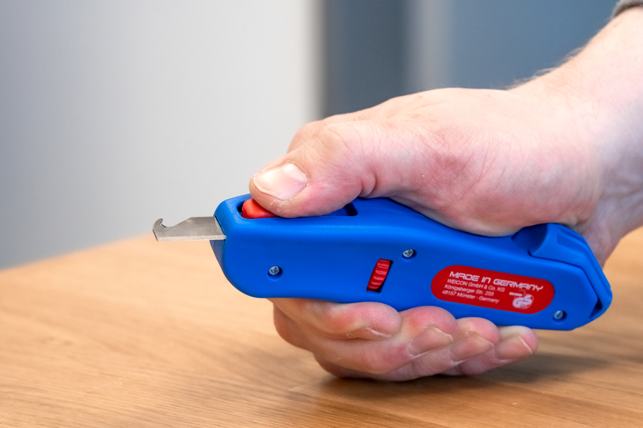 Cable Stripper No. S 4 - 28 | with retractable hook blade, working range 4 - 28 mm Ø