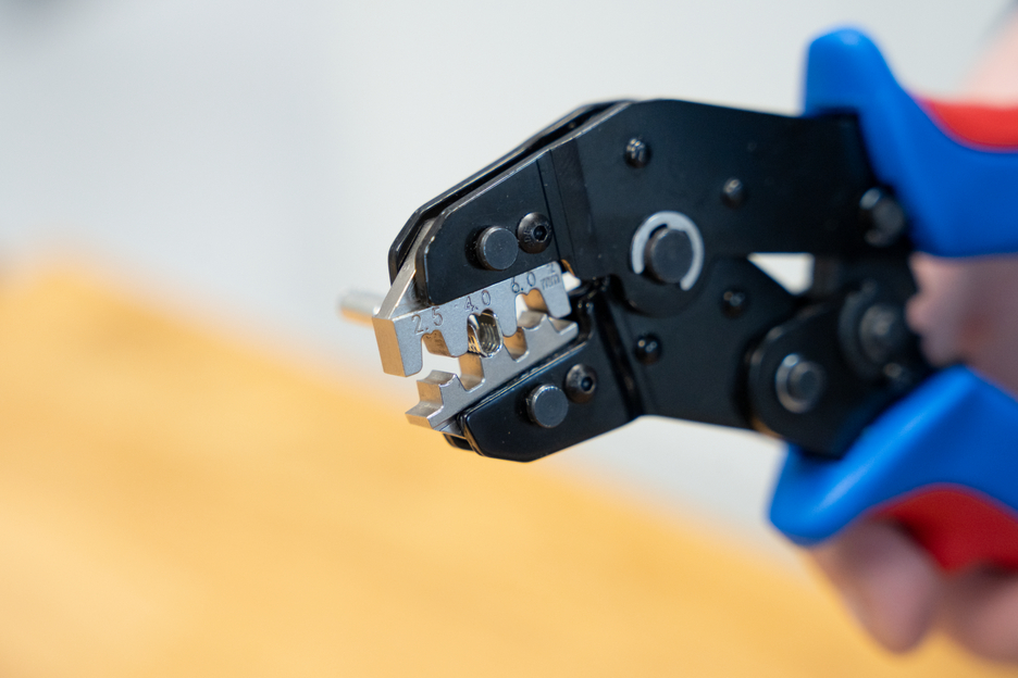 Crimp tool MULTI