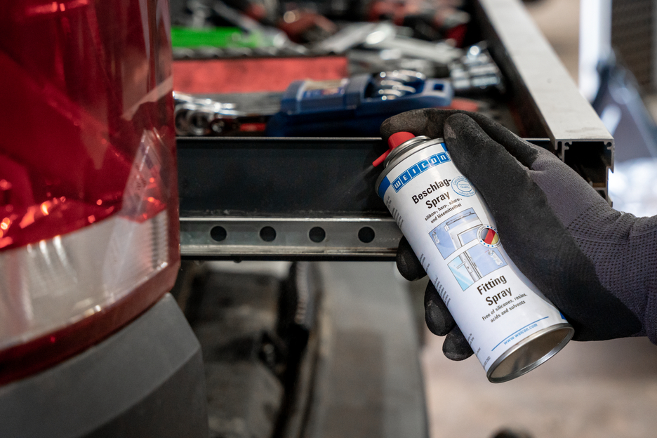 Fitting Spray | lubricating and care oil