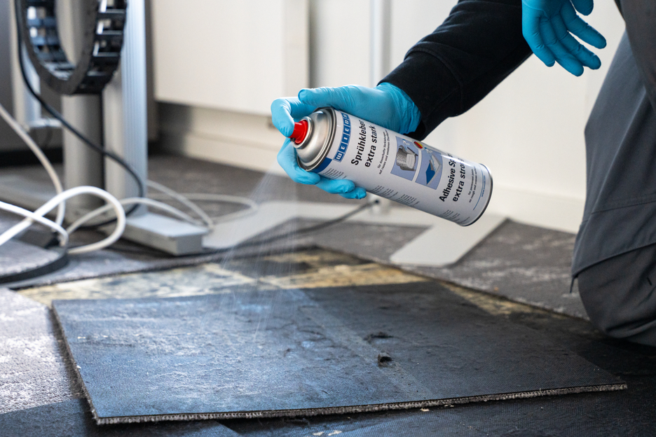Adhesive Spray extra strong | sprayable contact adhesive for strong and permanent bonding of felt, artificial leather and insulating materials