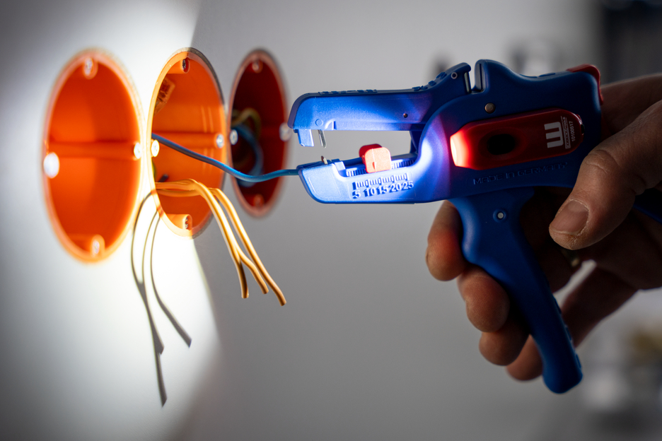 Wire Stripper No. 5 Pro LED Set