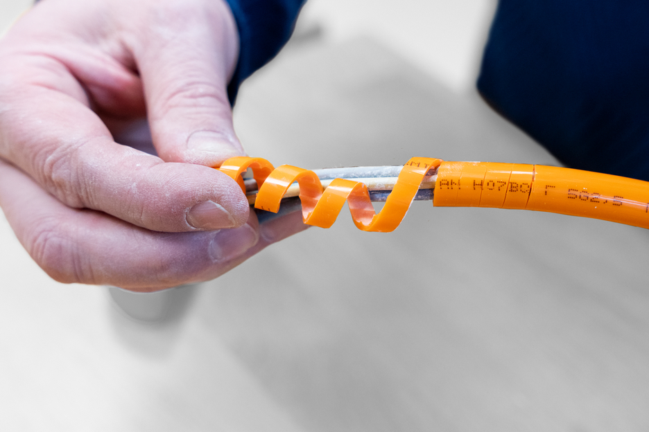 Cable Stripper No. S 4-28 Spiral | Circular, longitudinal and spiral cuts from 4–28 mm in diameter