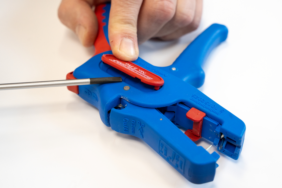 Wire Stripper No. 5 Pro LED Set