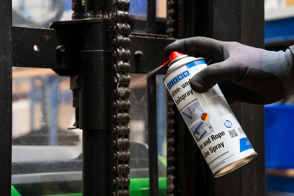Chain and Rope Lube Spray | transparent adhesive lubricant
