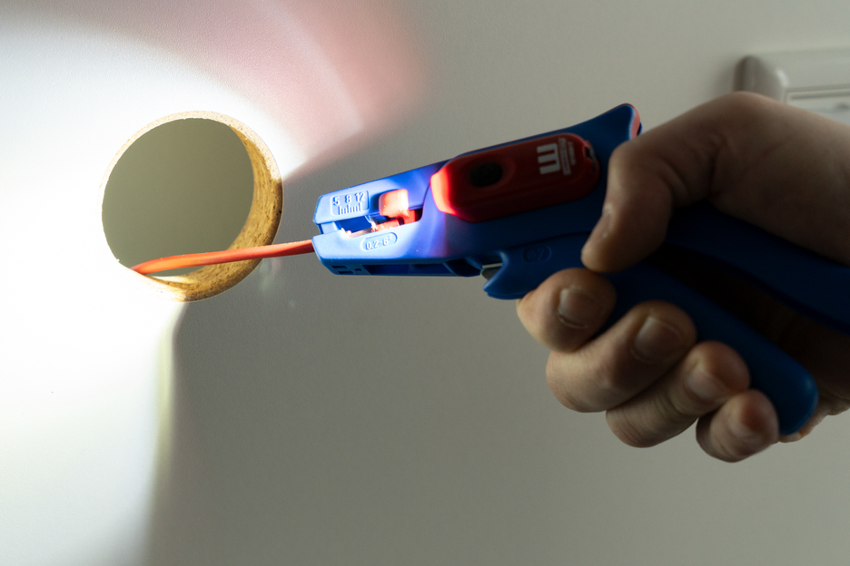 Wire Stripper No. 5 LED Set