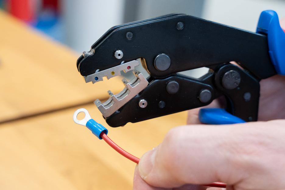 Crimp tool ERGO
