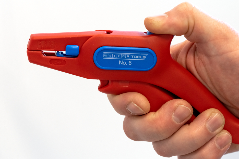 Wire Stripper No. 6 | for live working up to 1.000 volts, working range 0,2 - 6,0 mm²