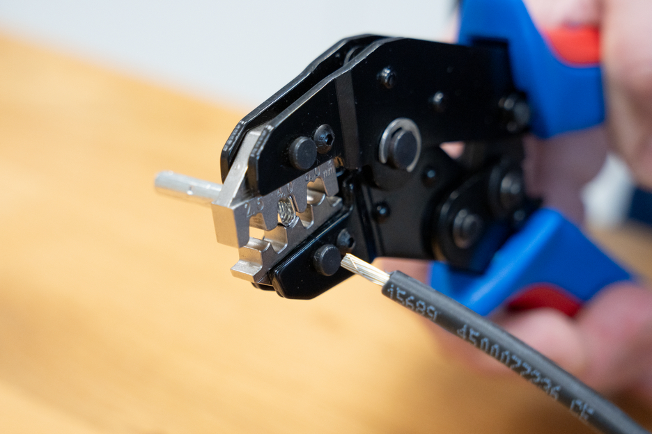 Crimp tool MULTI