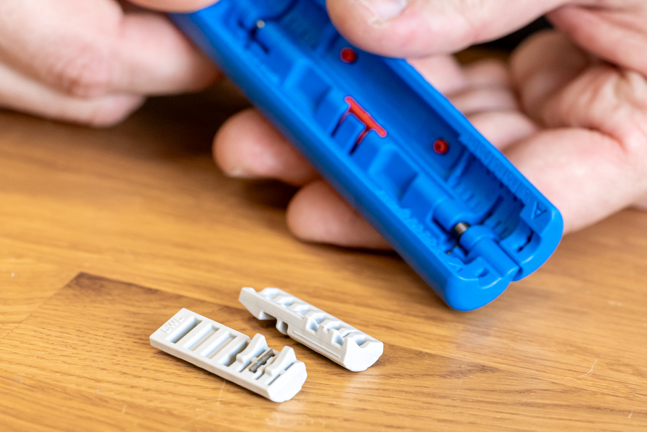 LWL Fibre Tube No. 2 | Tool for dismantling special buffer tubes on fibre optic cables