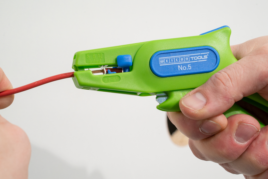Wire Stripper No. 5 Green Line | for all common stranded and solid conductors, working range 0,2 - 6,0 mm²
