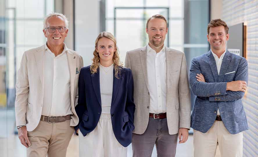 WEICON_Geschaeftsfuehrung_Ralph-Weidling_Ann-Katrin-Weidling_Patrick-Jennings_Sascha-Beilmann.jpg?ts=1772527947